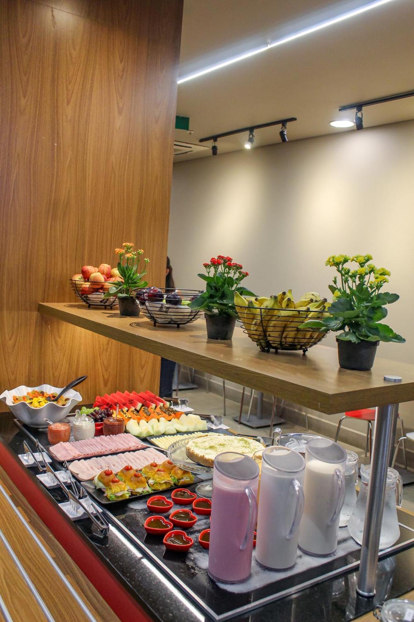 Ibis Goiania Hotel Екстериор снимка